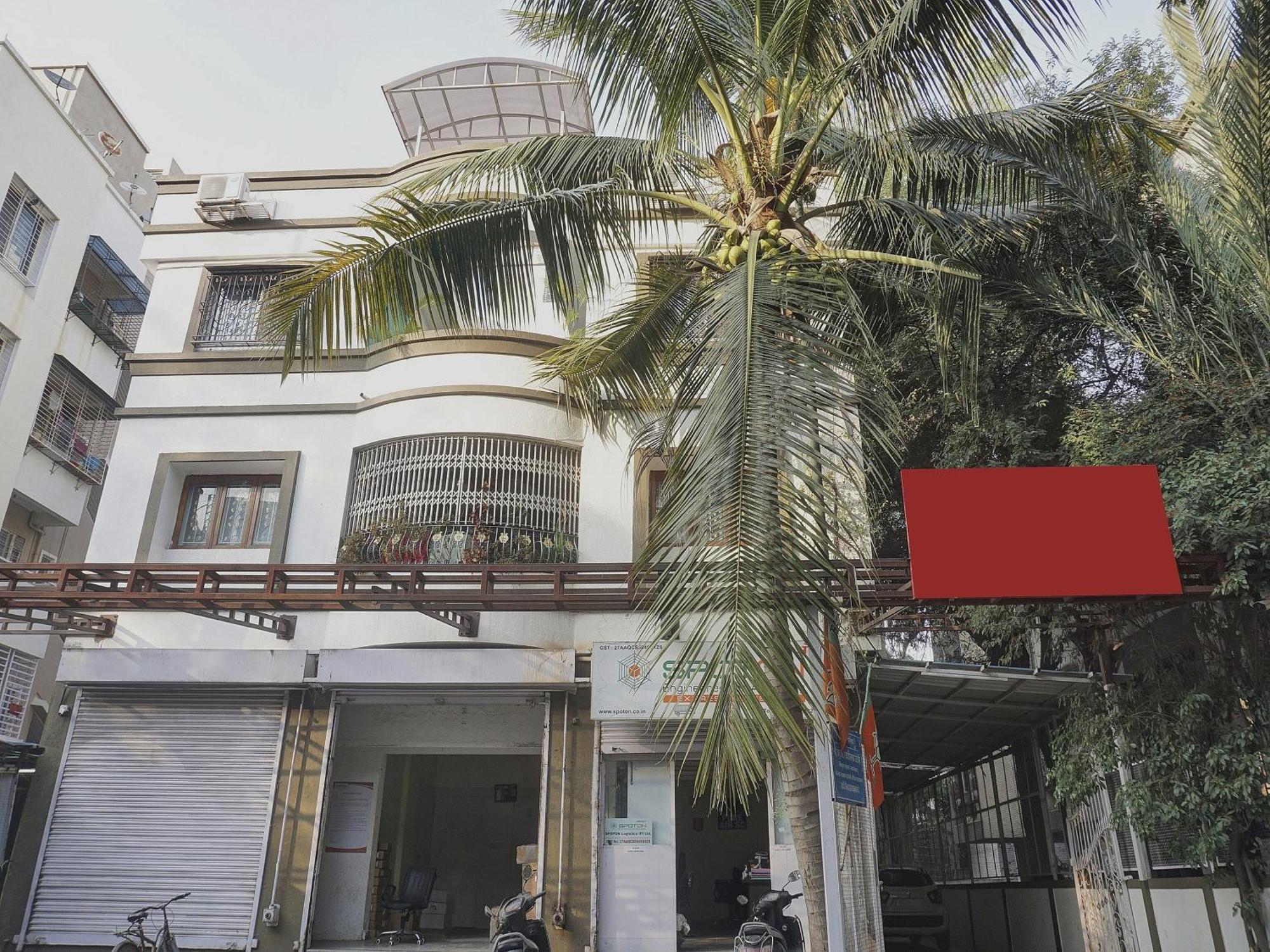 Super Townhouse The Upper Room Near Pune Airport Lohogaon エクステリア 写真