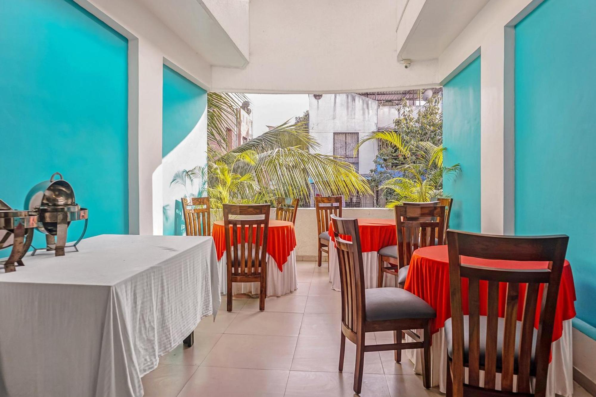 Super Townhouse The Upper Room Near Pune Airport Lohogaon エクステリア 写真
