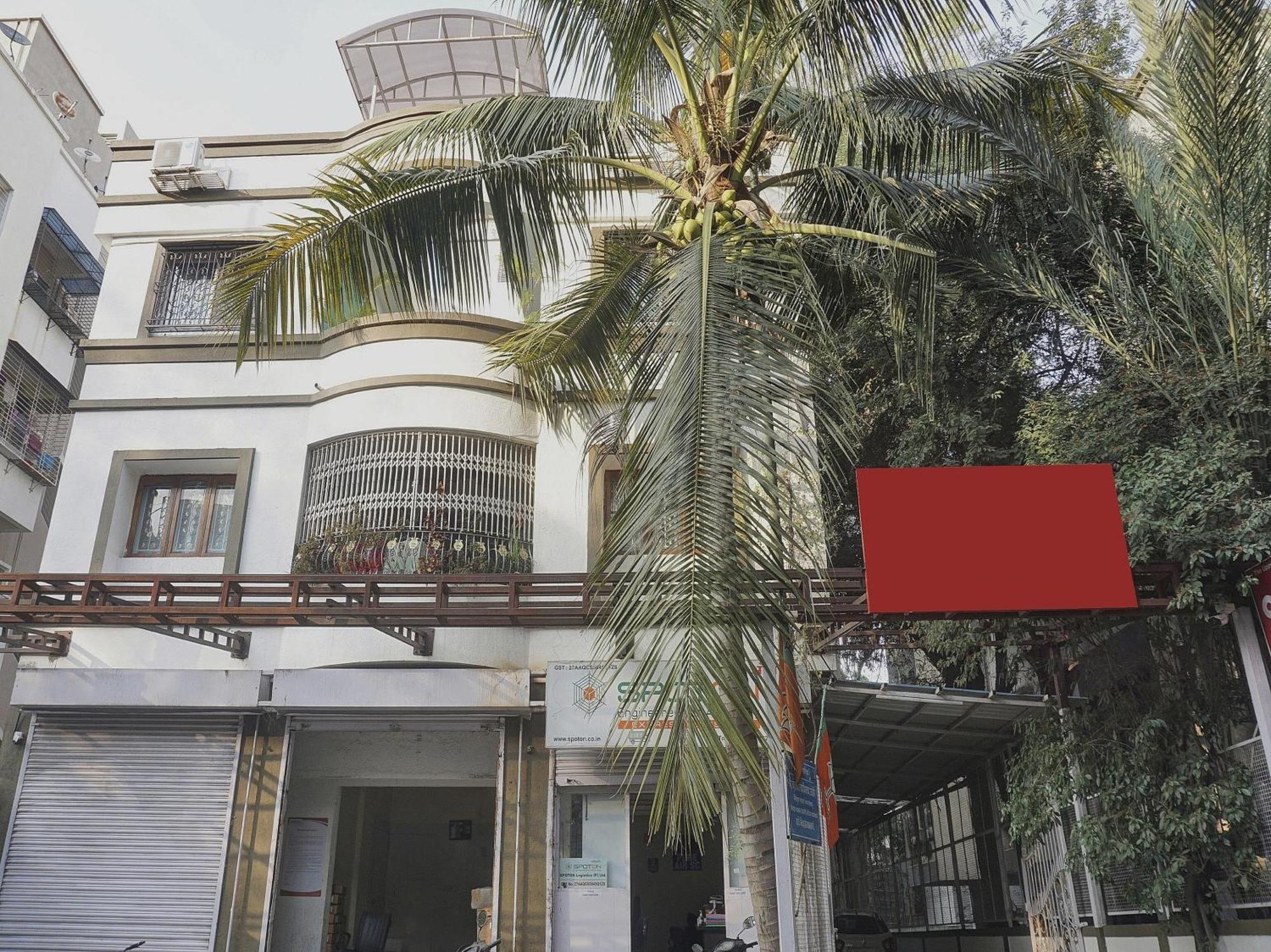 Super Townhouse The Upper Room Near Pune Airport Lohogaon エクステリア 写真