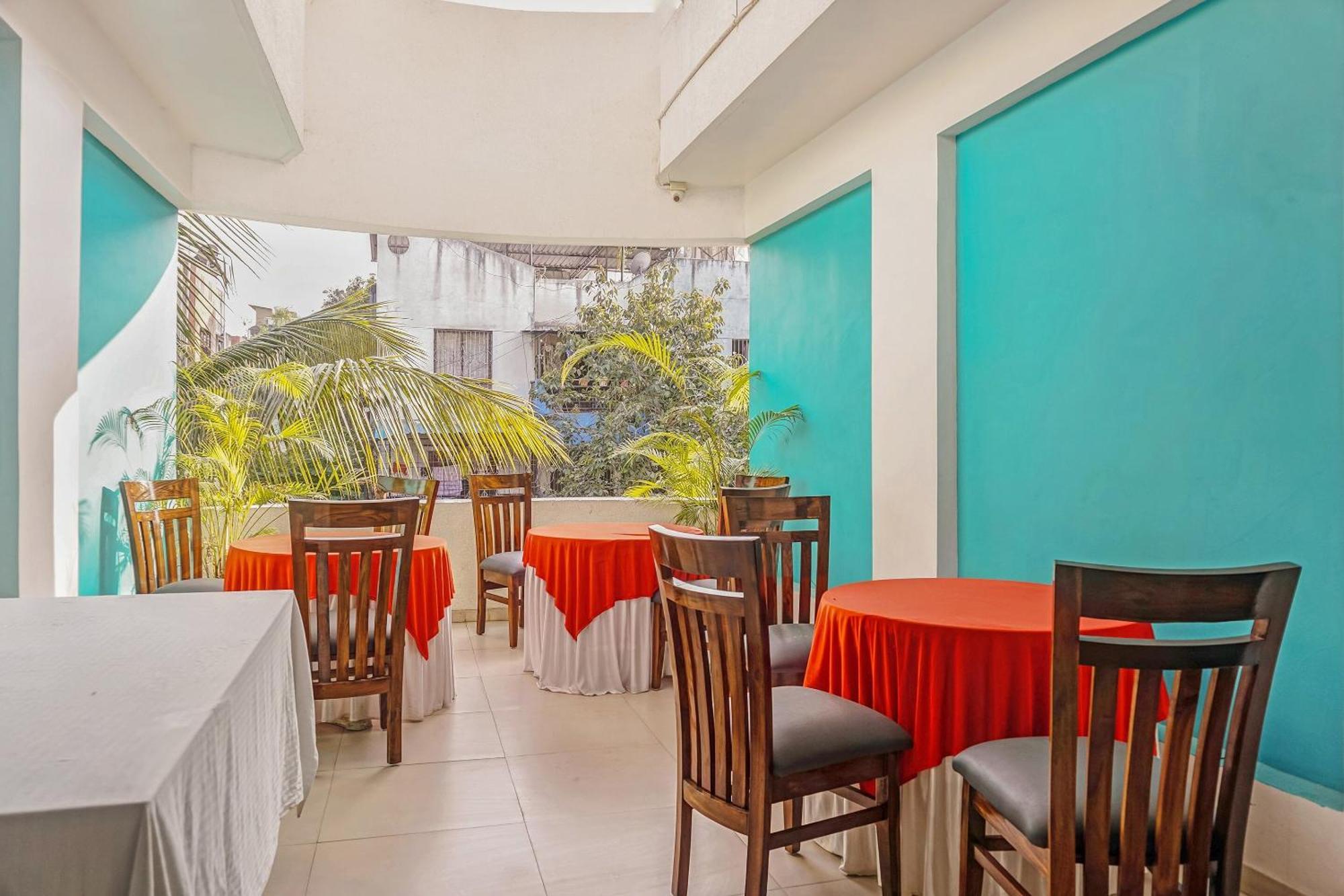 Super Townhouse The Upper Room Near Pune Airport Lohogaon エクステリア 写真