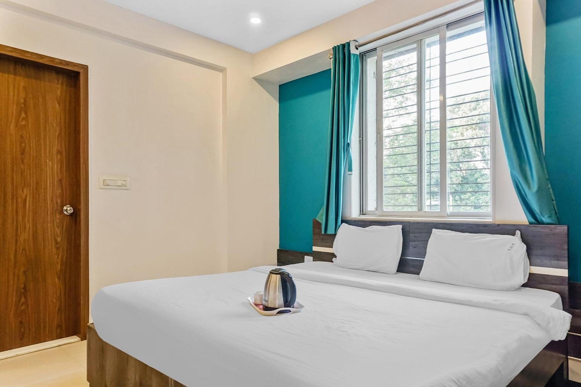 Super Townhouse The Upper Room Near Pune Airport Lohogaon エクステリア 写真